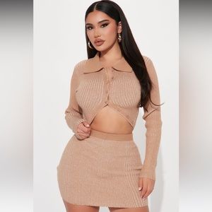NWT 2 piece sweater skirt set
